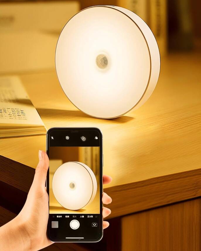 Kyrotech Usb Şarjlı Hareket Sensörlü Otomatik 8 Led Aydınlatma Işık Mıknatıslı Koridor, Banyo, Dolap, Merdiven, Gece Lambası, Mutfak, Balkon Dekorasyonu, Amber Renk 4000K Günışığı Delme Gerektirmez - 11